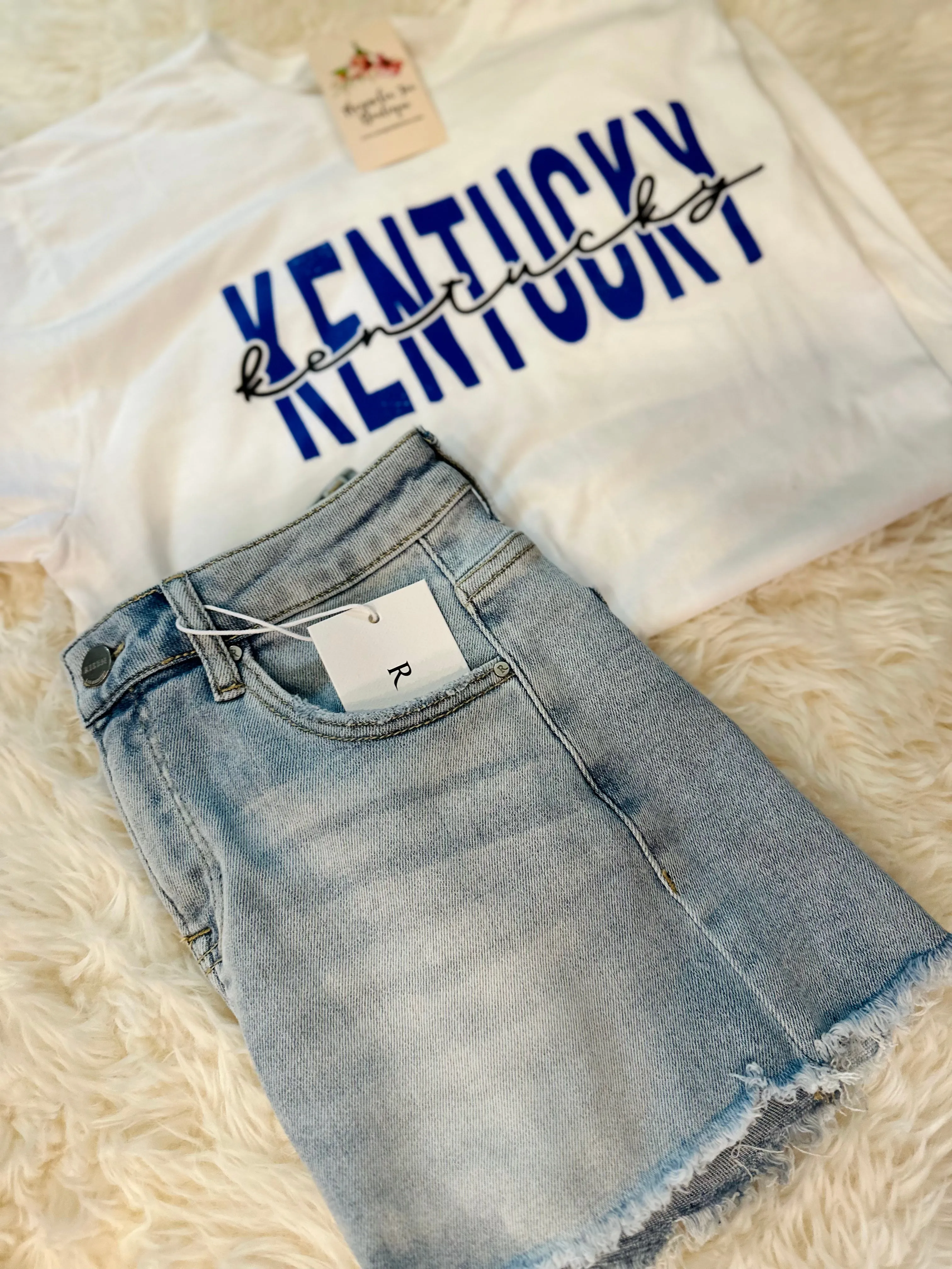 Cursive Kentucky Tee