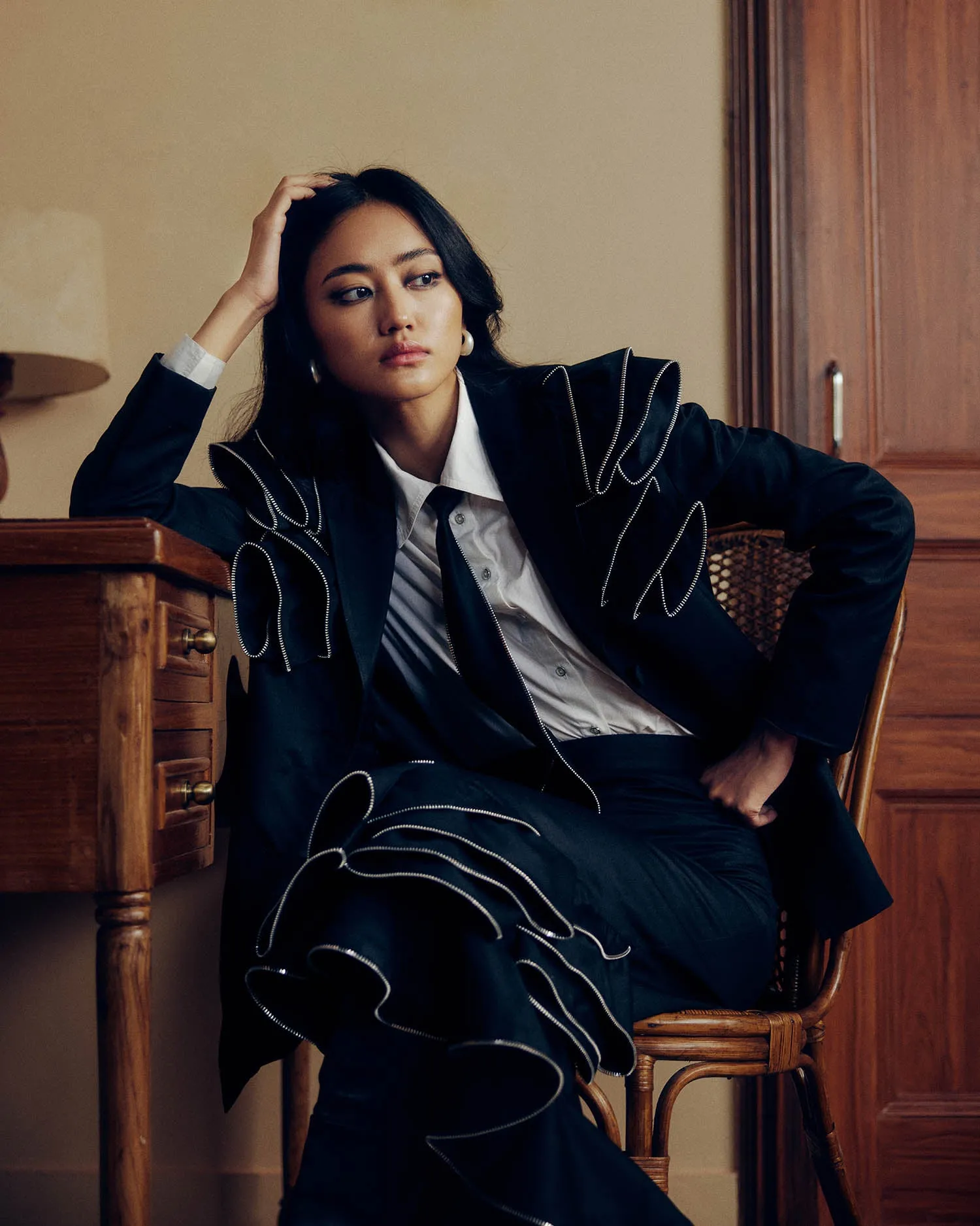 ZIPPER FRILL BLAZER